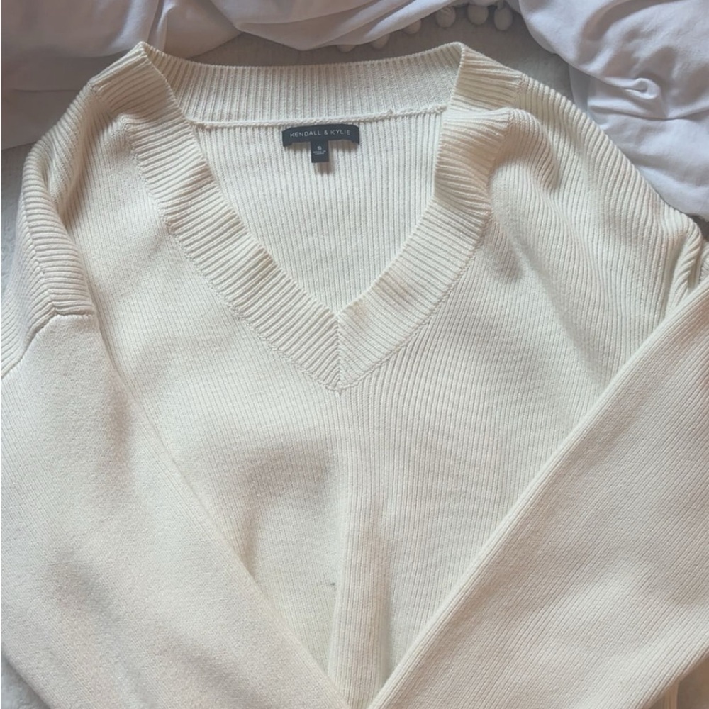 Kendall & Kylie Cream V-Neck Sweater